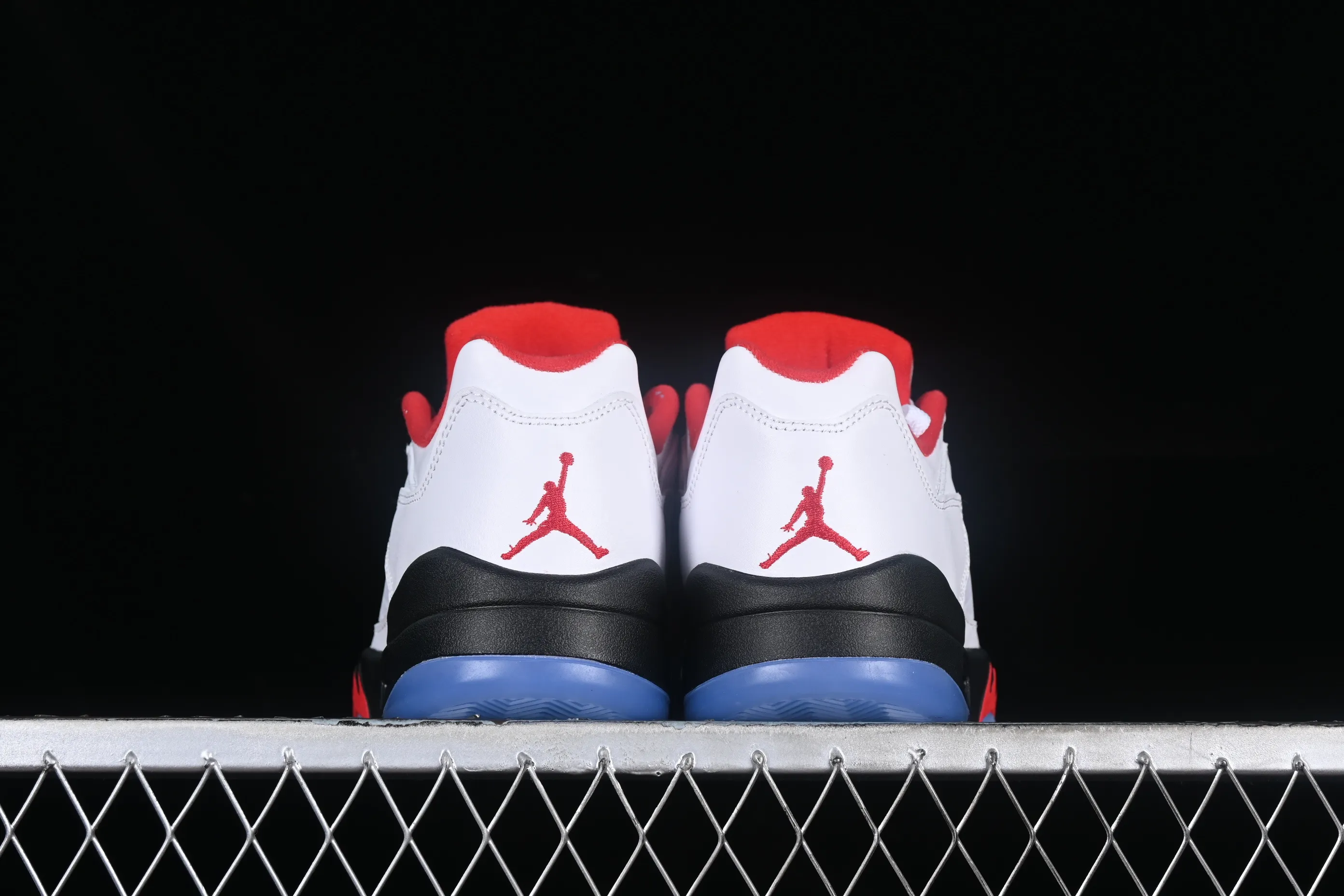 All categories Air Jordan Jordan series basketball shoes Air Jordan 5 Z version Air Jordan 5 Low AJ5 Joe 5 white red silver Rukawa Kaede low-top basketball shoes CU4523-100